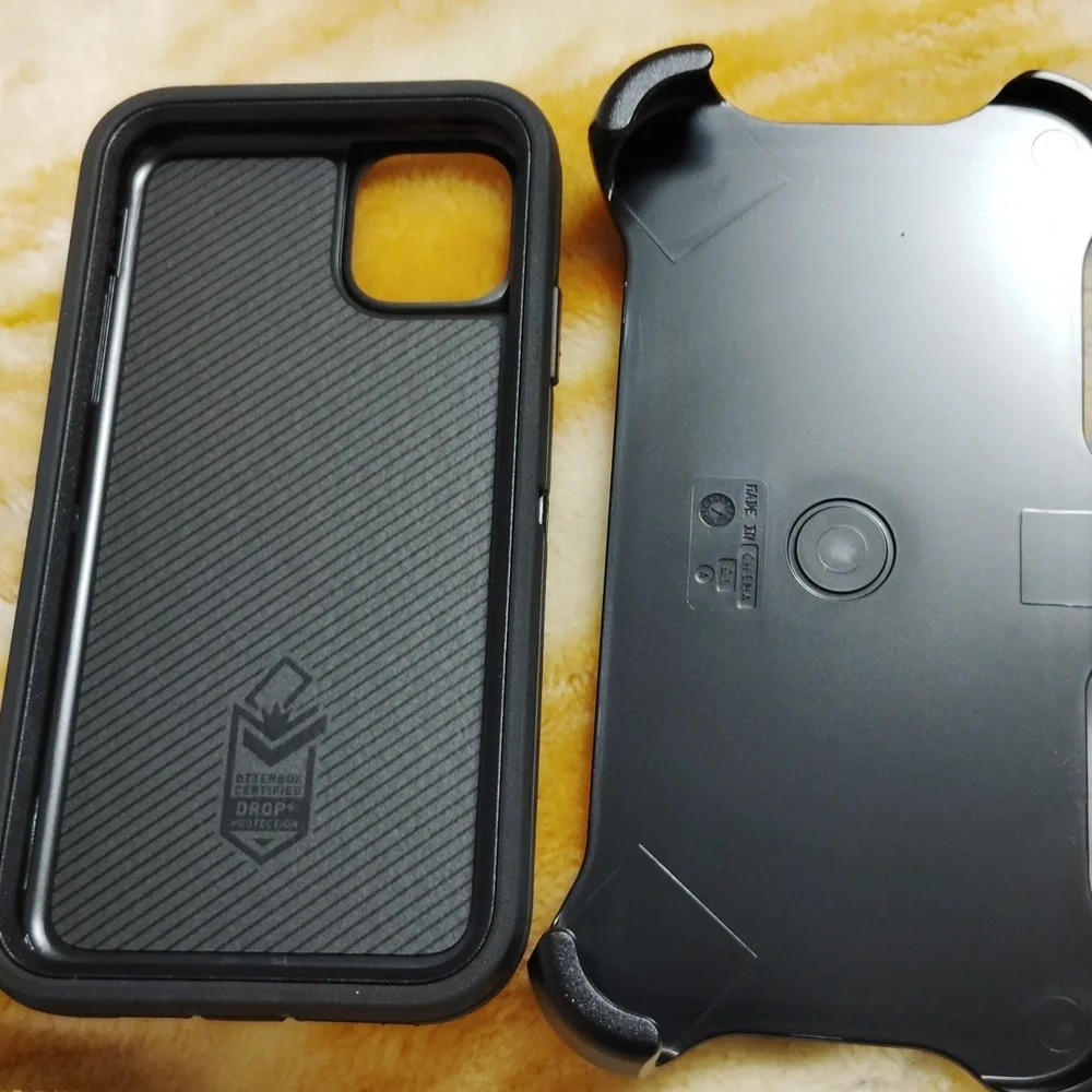 Otterbox Defender Screenless Edition for iPhone XS Max and iPhone 2019 XL